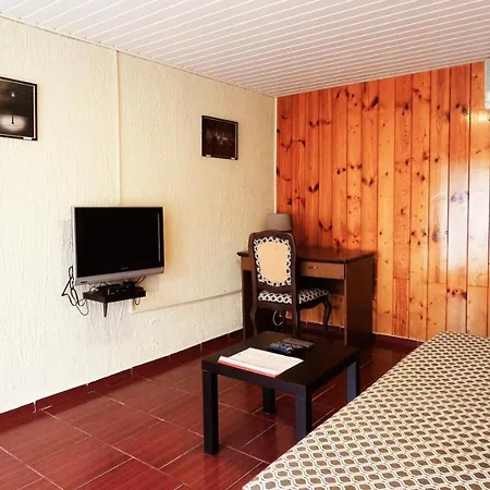 פארק נופש Alexander