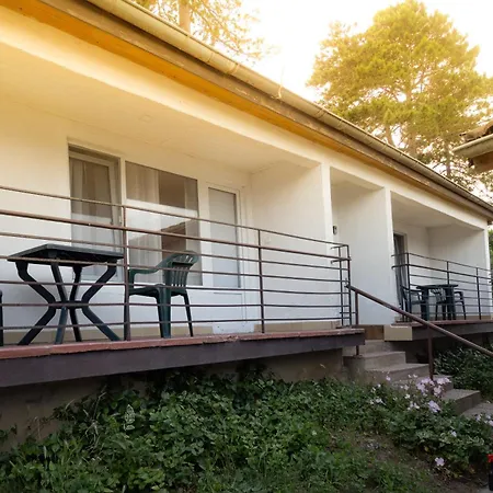 Holiday park Alexander 2*