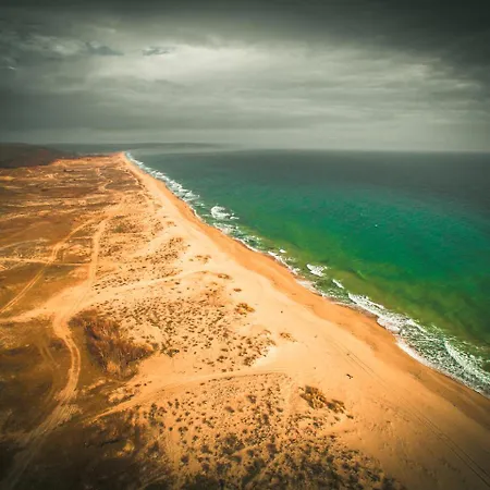 منتزه العطل Alexander 2*